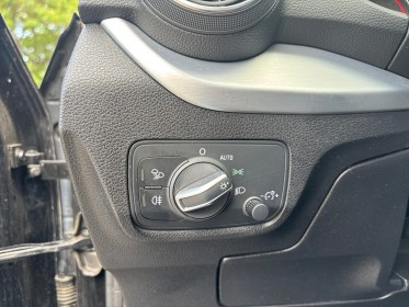Audi q2 30 tdi 116 s tronic 7 s line - 1ère main - carplay - caméra recul - garantie 12 mois occasion simplicicar nimes -...