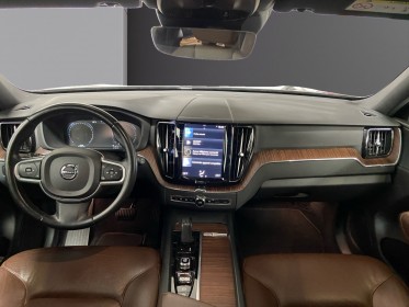 Volvo xc60 business t6 recharge awd 253 ch  87 ch geartronic 8 business executive - garantie 12 mois occasion simplicicar...
