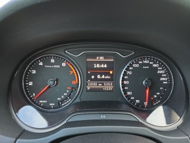 Audi a3 sportback 1.4 l tfsi 125 ch s-line s-tronic 7 attelage entretien full audi garantie 12 mois occasion simplicicar...