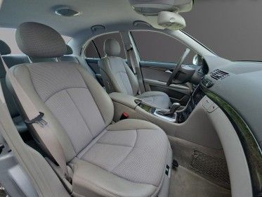 Mercedes classe e 220 cdi avantgarde edition État neuf 2e main suivi mercedes complet km certifié - garantie 12 mois...