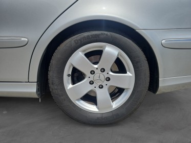 Mercedes classe e 220 cdi avantgarde edition État neuf 2e main suivi mercedes complet km certifié - garantie 12 mois...