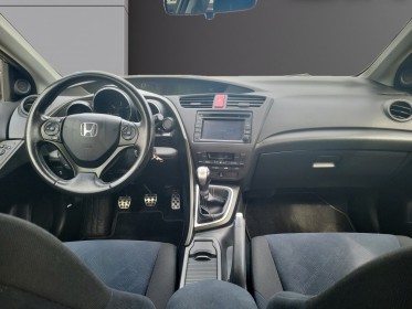 Honda civic 1.6 i-dtec 120 exécutive navi//garantie 12 mis// occasion simplicicar lille  simplicicar simplicibike france