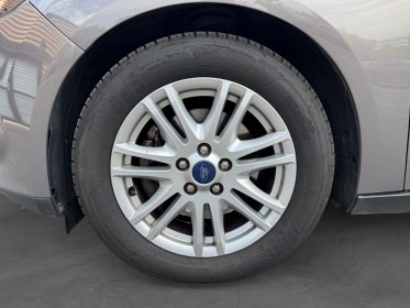 Ford focus 2.0 tdci 115 fap titanium powershift a - boite auto - radars de recul - bluetooth occasion simplicicar compiegne...