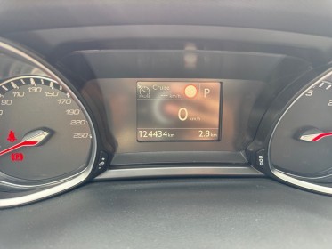 Peugeot 308 bluehdi 130ch ss eat8 gt line  sièges chauffants/massants  toit pano  applecarplay  garantie 12 mois occasion...