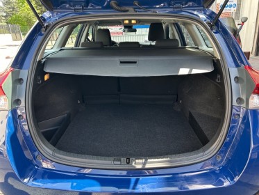 Toyota auris touring sports pro rc18 2019 hybride pro 136h design, garantie 12 mois, gps garantie constructeur, entretiens......