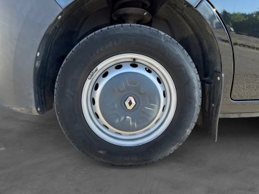 Renault master fourgon gn trac f3500 l2h2 dci 135 grand confort / garantie 12 mois occasion simplicicar mery-sur-oise...
