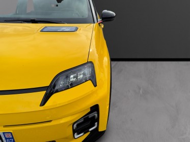Renault r5 e-tech electrique 150 iconic autonomie confort occasion simplicicar strasbourg simplicicar simplicibike france