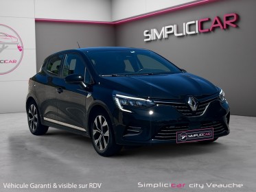 Renault clio v 1.6 e-tech 140 limited bva edv / carplay occasion simplicicar veauche simplicicar simplicibike france