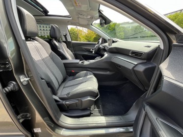 Peugeot 3008 business 1.2 puretech 130ch ss eat6 allure business occasion paris 15ème (75) simplicicar simplicibike france