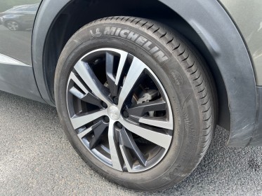 Peugeot 3008 business 1.2 puretech 130ch ss eat6 allure business occasion paris 15ème (75) simplicicar simplicibike france