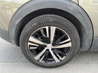 Peugeot 3008 business 1.2 puretech 130ch ss eat6 allure business occasion paris 15ème (75) simplicicar simplicibike france