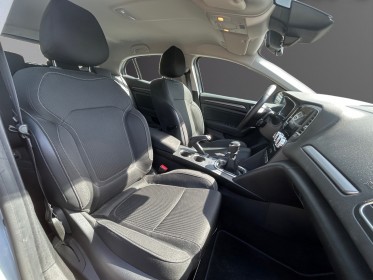 Renault megane iv berline blue dci 115 business occasion simplicicar brive la gaillarde  simplicicar simplicibike france