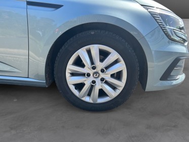 Renault megane iv berline blue dci 115 business occasion simplicicar brive la gaillarde  simplicicar simplicibike france