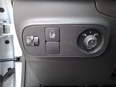 Citroen c3 c3 bluehdi 100 ss bvm6 graphic occasion simplicicar velay simplicicar simplicibike france