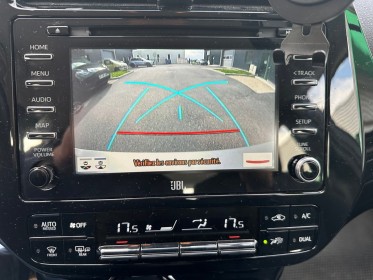 Toyota prius hybride dynamic / pack premium / garantie 12 mois / sièges chauffant / affichage tête haute / caméra de recul...