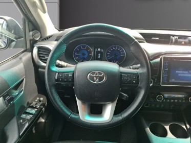 Toyota hilux d-4d 4x4 2.4  legend occasion simplicicar velay simplicicar simplicibike france