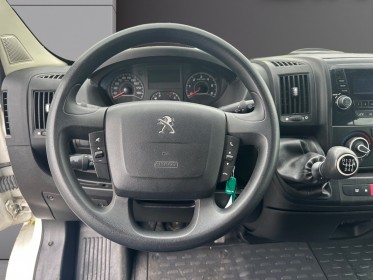 Peugeot boxer fourgon vitre 335 l2h2 2.0 bluehdi 130 ss pro garantie 12 mois occasion simplicicar charmes simplicicar...