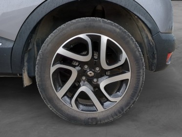 Renault captur tce 120 energy e6 intens edc / attelage / garantie 12 mois occasion simplicicar lunel simplicicar simplicibike...