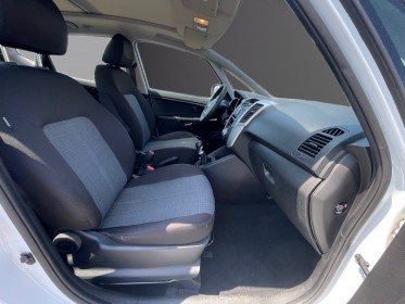 Kia venga 1.6 crdi 115 ch active occasion simplicicar limoges  simplicicar simplicibike france