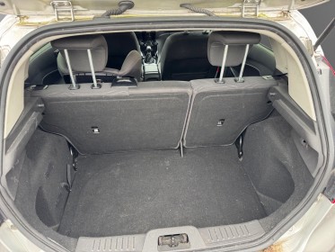 Ford fiesta 1.5 tdci 75 fap titanium  garantie 12 mois occasion simplicicar vernon simplicicar simplicibike france
