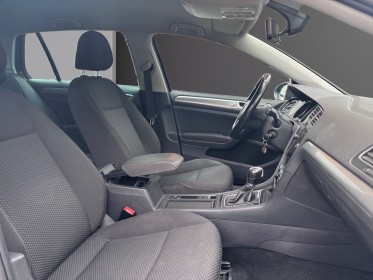 Volkswagen golf 1.0 tsi 110 dsg7 confortline occasion montreuil (porte de vincennes)(75) simplicicar simplicibike france