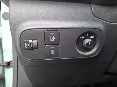 Citroen c3 c3 bluehdi 100 ss bvm6 feel occasion simplicicar velay simplicicar simplicibike france