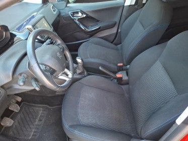 Peugeot 208 1.2 82ch bvm5 style occasion simplicicar velay simplicicar simplicibike france