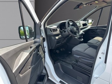 Renault trafic fourgon confort l1h1 1.5 dci 110ch - faible km - occasion simplicicar compiegne simplicicar simplicibike france