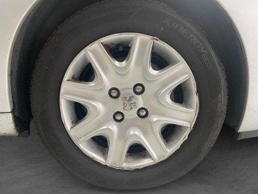 Peugeot 207 1.4 essence 75ch - garantie 12 mois occasion simplicicar brest simplicicar simplicibike france
