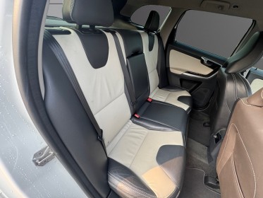 Volvo xc60 d4 awd 181 ch kinetic geartronic a || garantie 12 mois || occasion osny simplicicar simplicibike france