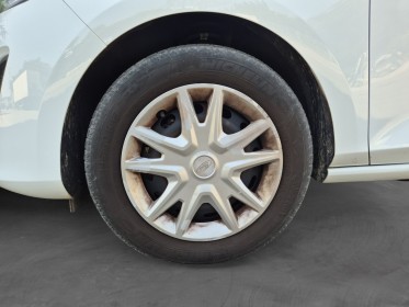 Ford fiesta vii 1.1 ti-vct essential / bluetooth / climatisation / 1ere main / garantie 12 mois occasion simplicicar...
