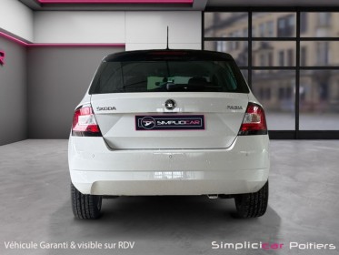 Skoda fabia 1.2 drive green tec carplay garantie 12 mois occasion simplicicar poitiers simplicicar simplicibike france