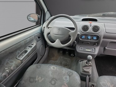 Renault twingo 1.2 litres clim très bon état garantie 12 mois occasion simplicicar charmes simplicicar simplicibike france