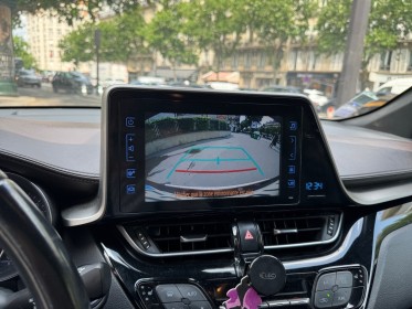 Toyota c-hr 1..8 vvt-i hybrid 122 distinctive/ camera de recul/ park assist/garantie 12 mois occasion paris 17ème (75)(porte...