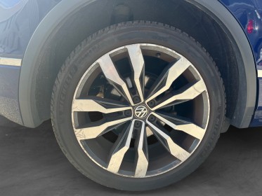 Volkswagen tiguan 2.0 tdi - r-line bmt 4motion dsg7 - toit ouvrant car play - attelage garantie 12 mois occasion simplicicar...