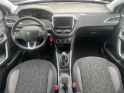 Peugeot 2008 1.2 82 ch bvm5 style origine et entretien complet peugeot garantie 12 mois occasion simplicicar royan...