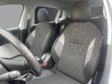 Peugeot 2008 1.2 82 ch bvm5 style origine et entretien complet peugeot garantie 12 mois occasion simplicicar royan...