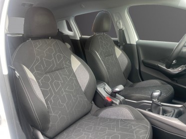 Peugeot 2008 1.2 82 ch bvm5 style origine et entretien complet peugeot garantie 12 mois occasion simplicicar royan...