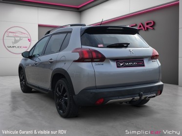 Peugeot 2008 130 ch ss bvm6 gt line courroie faite caméra de recul apple car play attelage amovible garantie 12 mois...