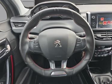 Peugeot 2008 130 ch ss bvm6 gt line courroie faite caméra de recul apple car play attelage amovible garantie 12 mois...