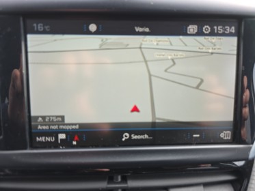 Peugeot 2008 130 ch ss bvm6 gt line courroie faite caméra de recul apple car play attelage amovible garantie 12 mois...