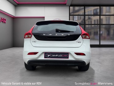 Volvo v40 t2 122 inscription volvo v40 phase 2 2018 occasion simplicicar rennes simplicicar simplicibike france
