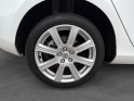 Volvo v40 t2 122 inscription volvo v40 phase 2 2018 occasion simplicicar rennes simplicicar simplicibike france