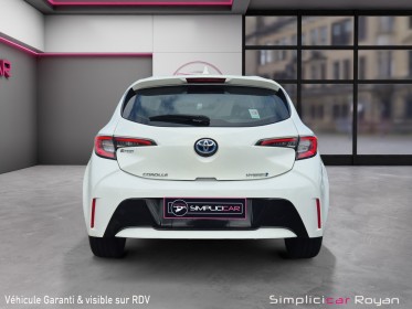 Toyota corolla hybride my20 122h dynamic garantie 12 mois occasion simplicicar royan simplicicar simplicibike france