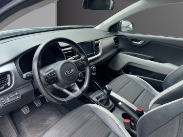 Kia stonic 1.6 crdi 110cv launch edition garantie 12 mois occasion simplicicar royan simplicicar simplicibike france