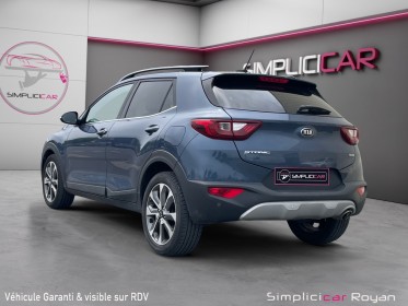 Kia stonic 1.6 crdi 110cv launch edition garantie 12 mois occasion simplicicar royan simplicicar simplicibike france