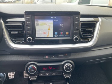 Kia stonic 1.6 crdi 110cv launch edition garantie 12 mois occasion simplicicar royan simplicicar simplicibike france