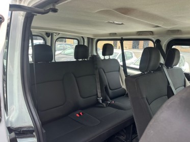 Renault trafic fourgon dci 125ch confort 9 places - faible km - occasion simplicicar compiegne simplicicar simplicibike france