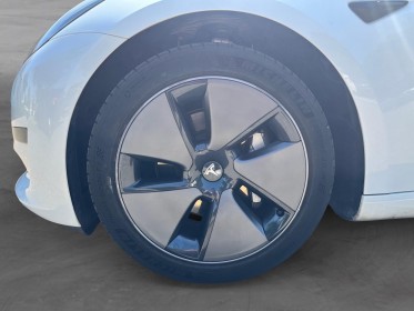 Tesla model 3 autonomie standard plus rwd / toit panoramique / caméra de recul / carplay occasion simplicicar salon de...