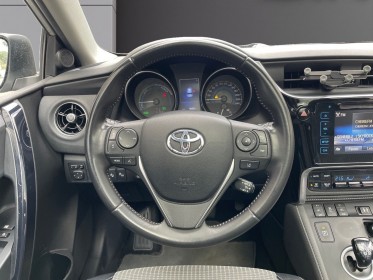 Toyota auris hybride 136h executive, garantie 12mois toit panoramique, siège chauffants, suivie toyota occasion simplicicar...